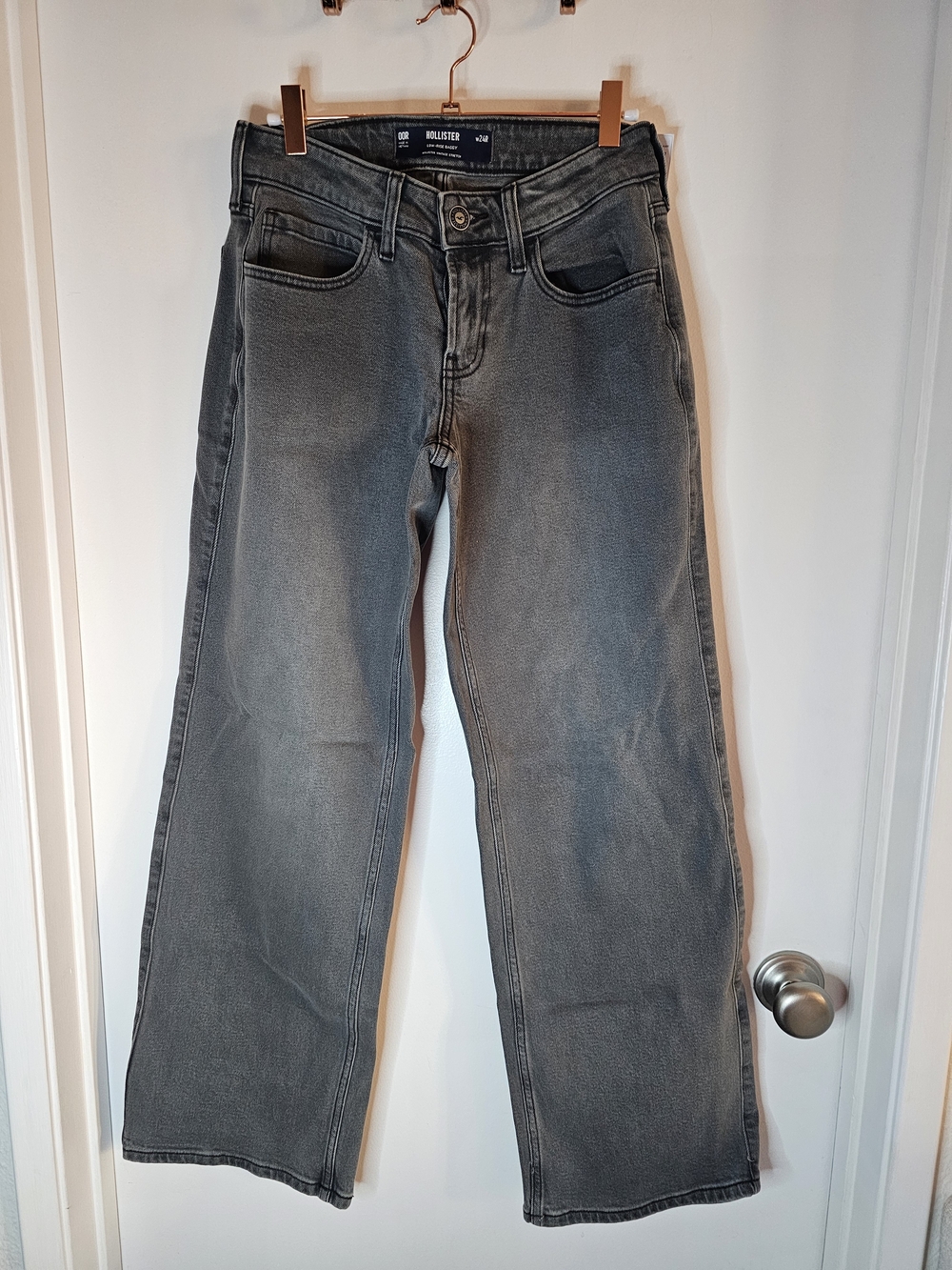 Hollister Low-Rise Baggy Jeans Washed Gray Size 00 Regular – NWT